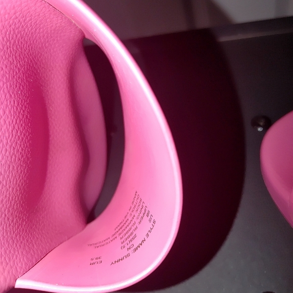 Kate Spade Pink Minimalist Sandals Size 9B - Picture 5 of 7